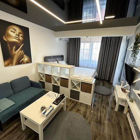 Perla Home Popesti-Leordeni Ngoại thất bức ảnh