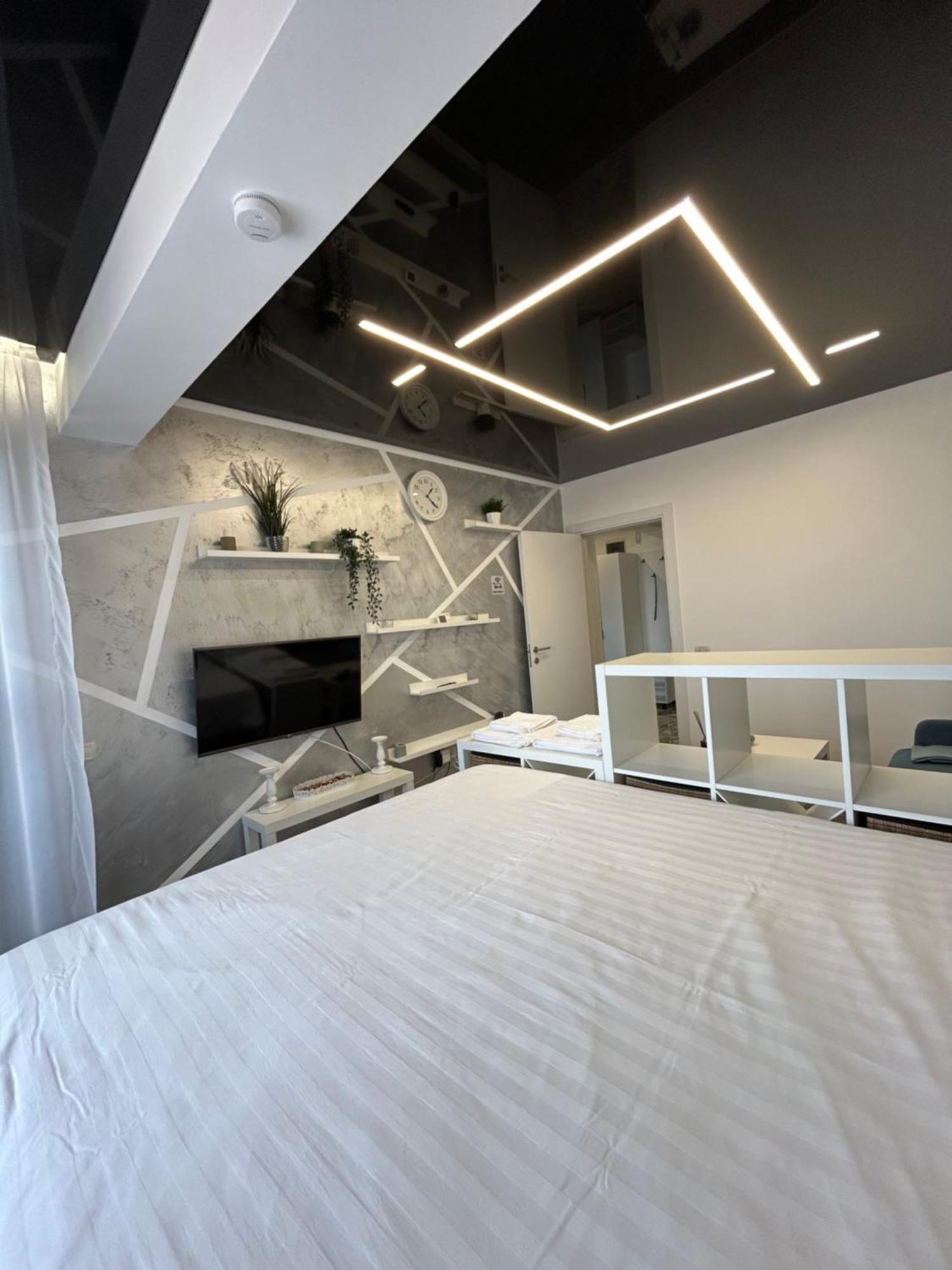 Perla Home Popesti-Leordeni Ngoại thất bức ảnh